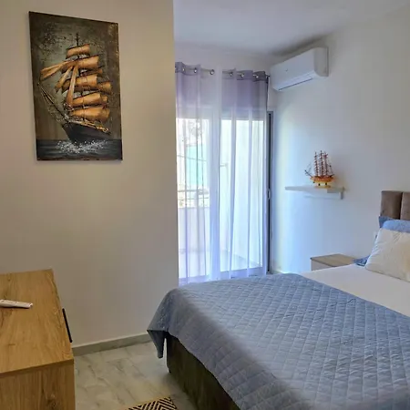 In 070 Apartment